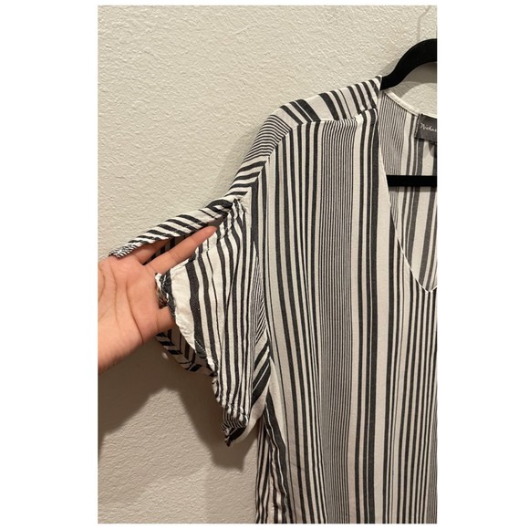 MICHAEL STARS Striped Ruffle Shirt Sleeve Boho Style Shirt - Picture 4 of 6